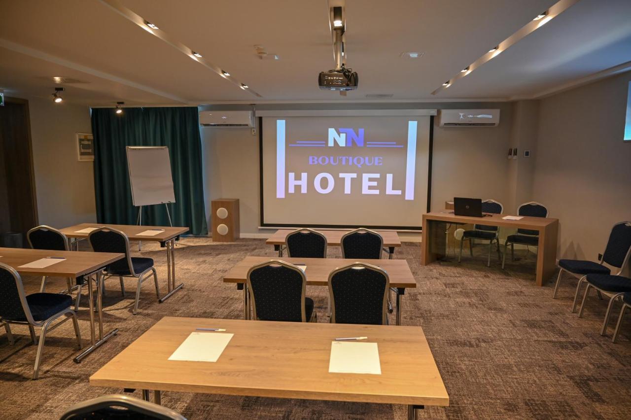 Nn Boutique Hotel Tiszaujvaros Exterior foto